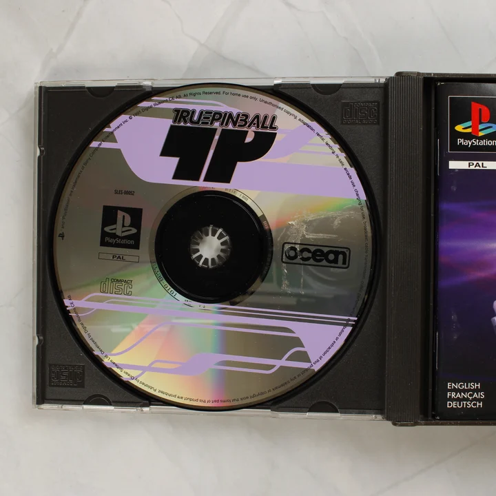 True Pinball PlayStation játéklemez a nyitott tokban