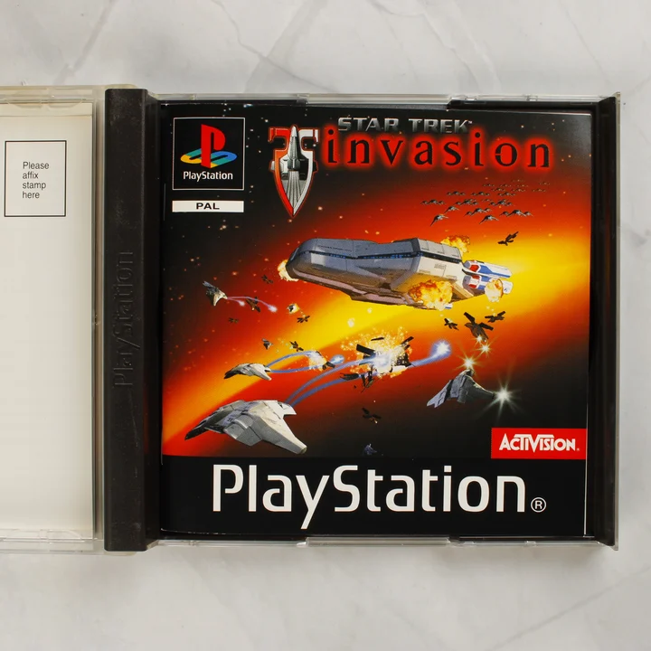 Star Trek Invasion PlayStation játék kézikönyve