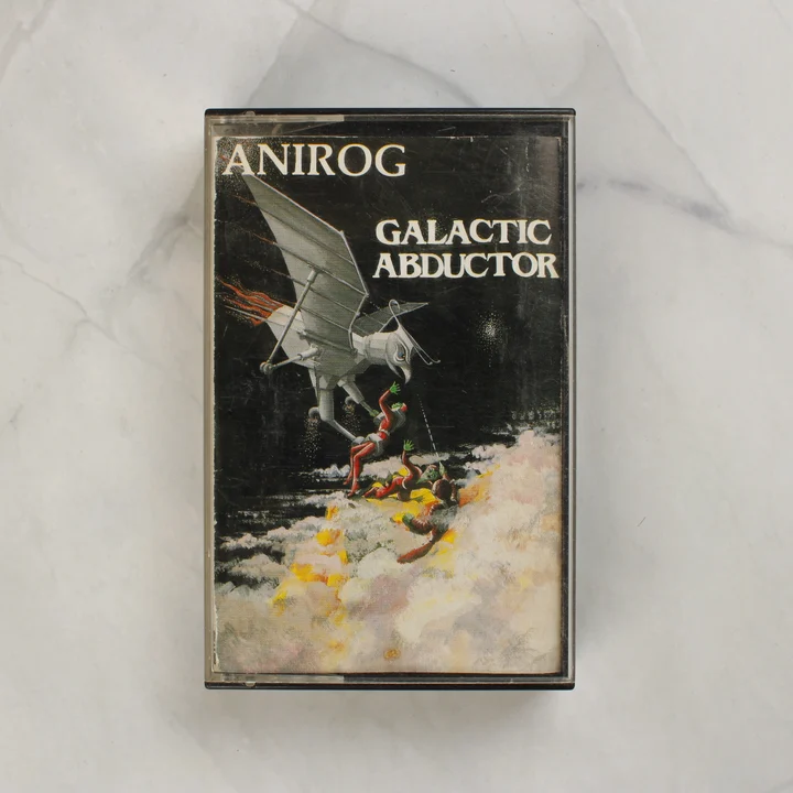 Galactic Abductor videójáték kazetta tokban