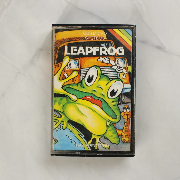 Leapfrog videójáték kazetta tokban, elölnézetből