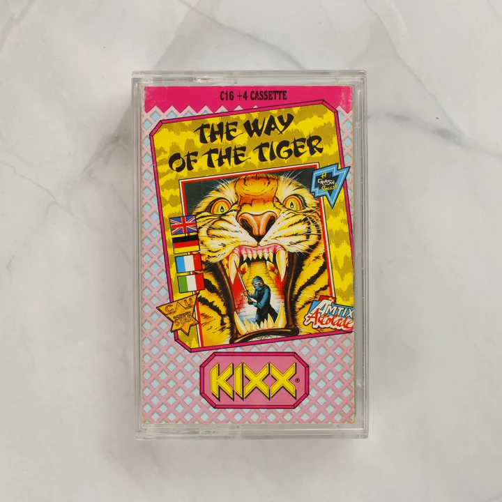 The Way of the Tiger Commodore 16 játék kazetta tokban elölről