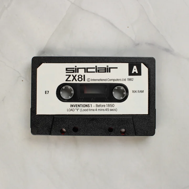 Sinclair ZX81 Inventions 1 magnókazetta közelről