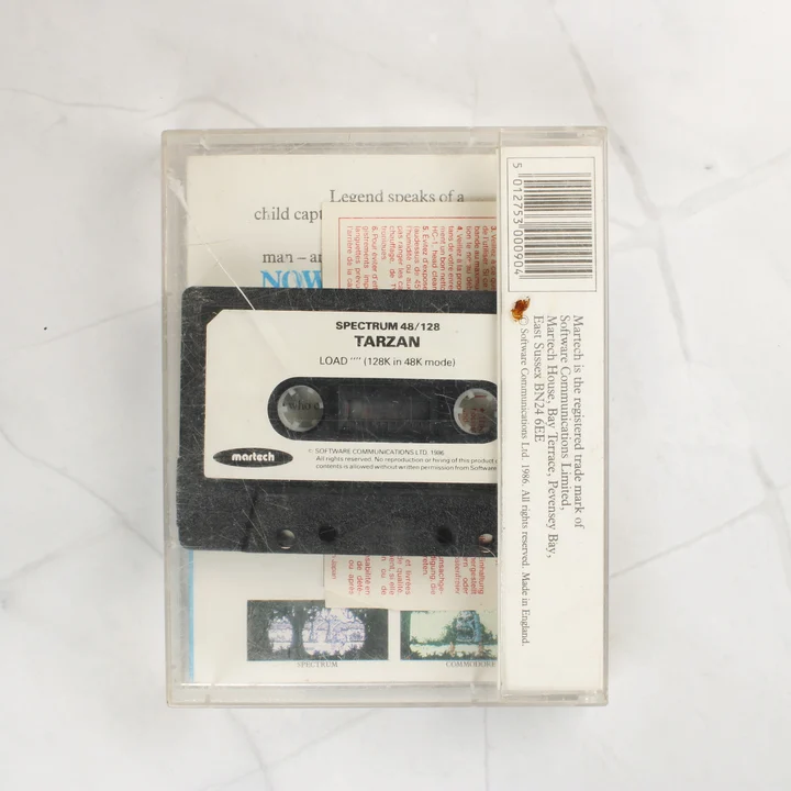 Tarzan videójáték kazetta és a tok hátoldala
