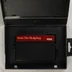 Nyitott Sega Master System tok a Sonic The Hedgehog cartridge-dzsel