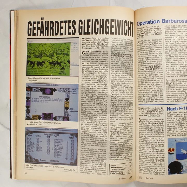 Az ASM magazin belső oldala Gefährdetes Gleichgewicht címmel és szoftver elemzésekkel.