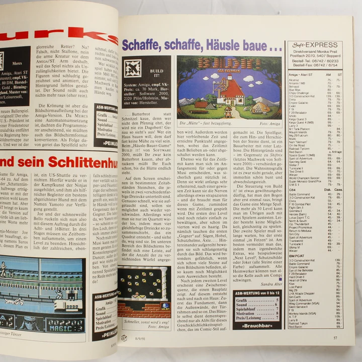 A magazin egyik belső oldala játékismertetőkkel és pontszámokkal.