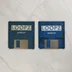 Két darab kék színű 3,5 colos floppy lemez Loopz felirattal.