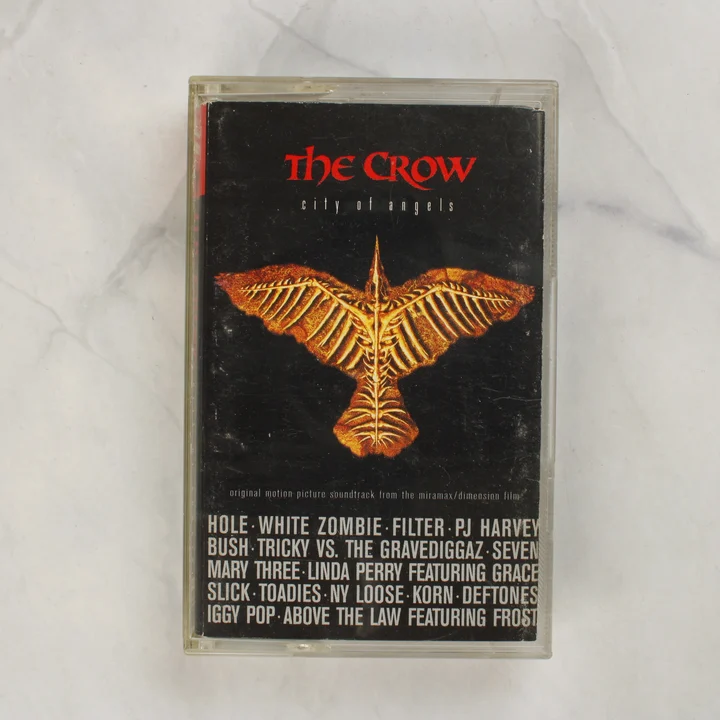 The Crow: City of Angels filmzene kazetta elölnézete a borítóval