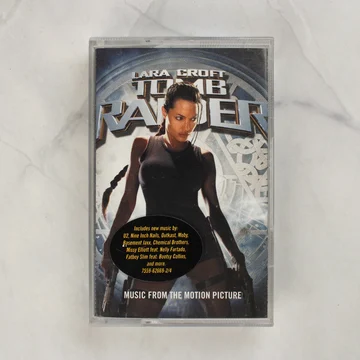 Lara Croft Tomb Raider filmzene kazetta elölnézete
