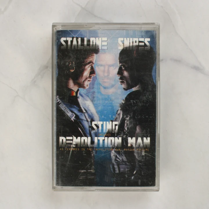 Sting Demolition Man magnókazetta elölnézete a tokban