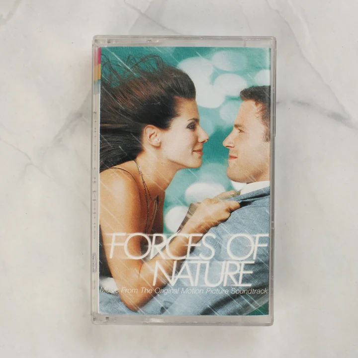 Forces of Nature filmzene magnókazetta elölnézete tokban