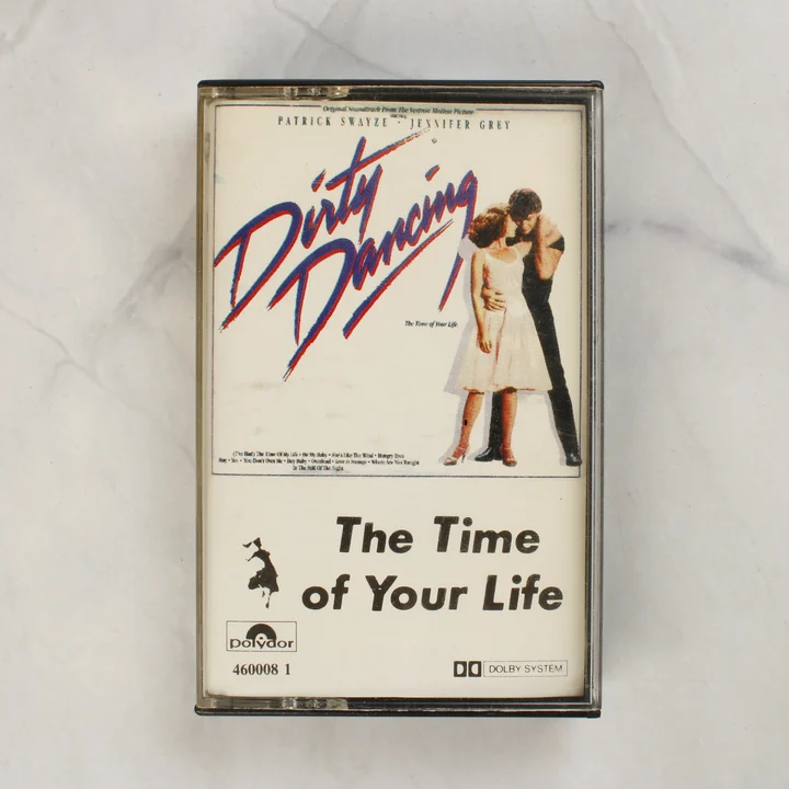 Dirty Dancing filmzene kazetta tokban, elölnézetből