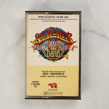 Sgt. Pepper's Lonely Hearts Club Band filmzene kazetta elölnézete a tokban