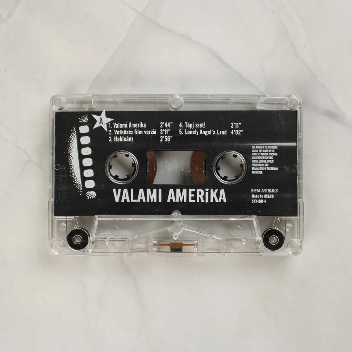 Valami Amerika átlátszó magnókazetta