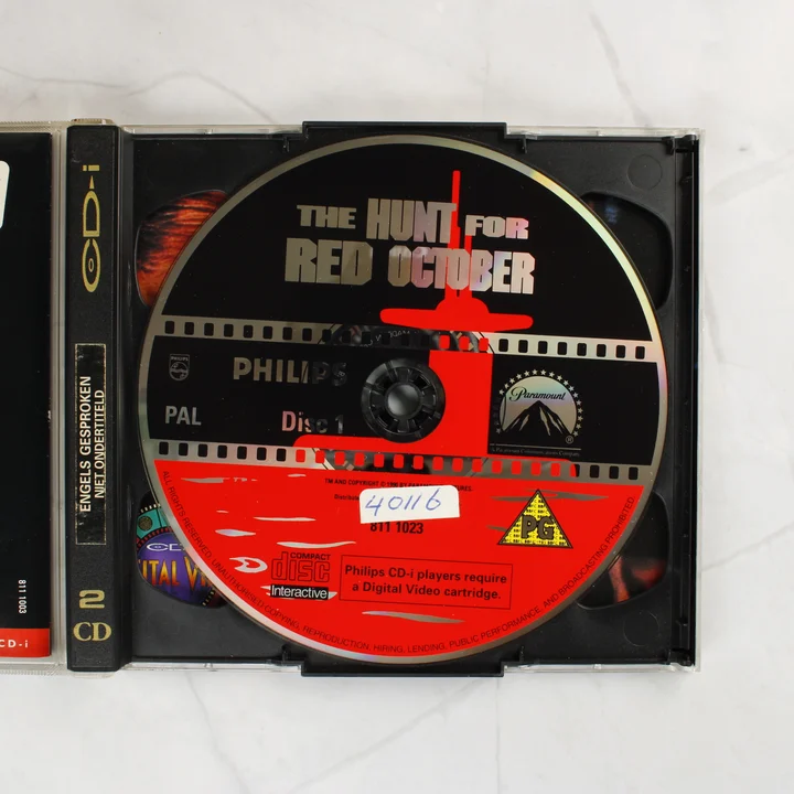 Az első CD lemez a tokban