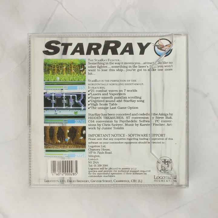 StarRay Amiga hátoldali borító StarRay Amiga videójáték hátoldali borítója a tokban