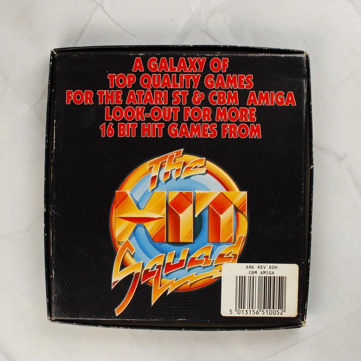 Az Arkanoid: Revenge of Doh videójáték dobozának hátlapja vonalkóddal