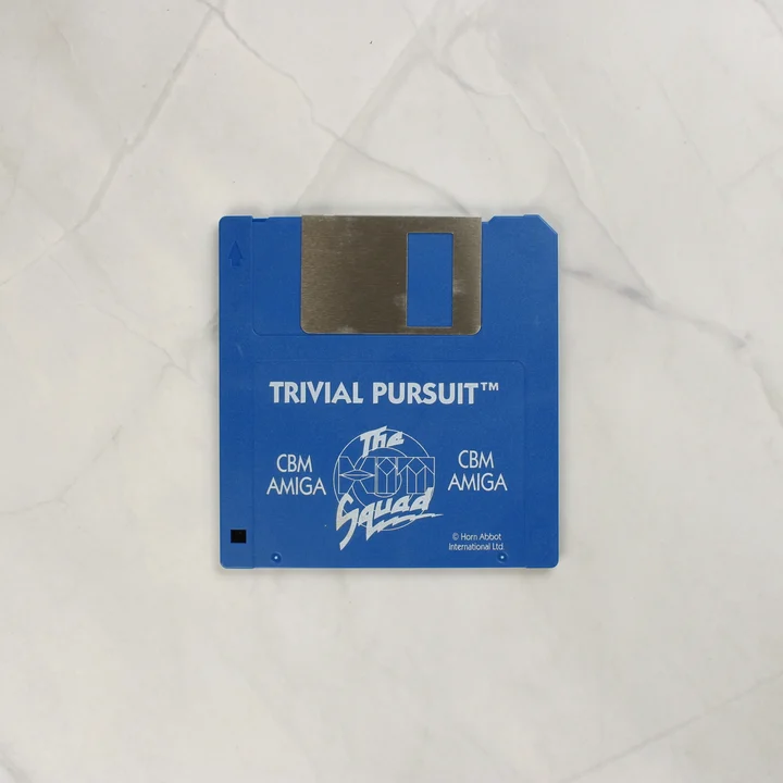 Trivial Pursuit Amiga floppy Trivial Pursuit kék floppy lemez Amiga számítógéphez
