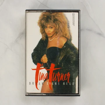 Tina Turner Break Every Rule magnókazetta elölnézete a tokban