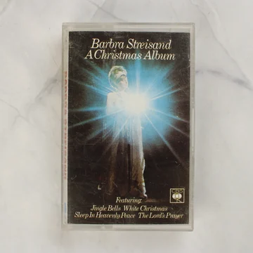 Barbra Streisand A Christmas Album magnókazetta elölnézete a tokban