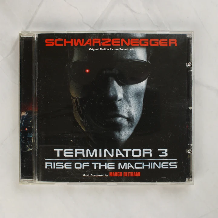 Terminator 3 filmzene CD előlapja Arnold Schwarzenegger fotójával