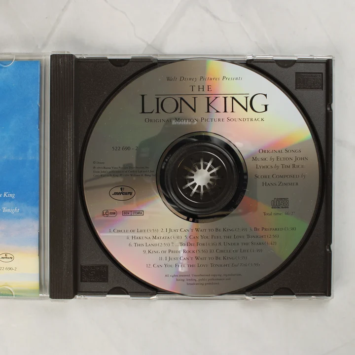 The Lion King CD lemez A nyitott CD tok a lemezzel
