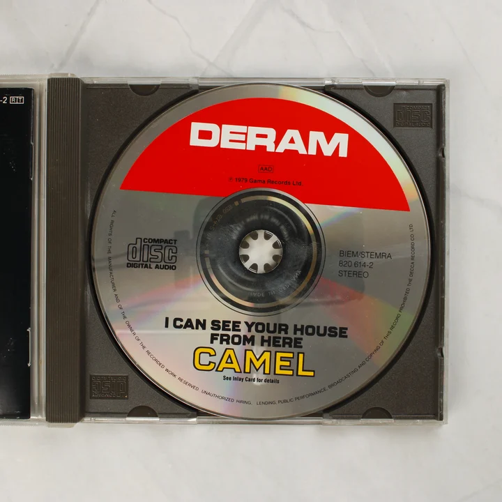 A Camel együttes I Can See Your House From Here CD lemeze a tokban