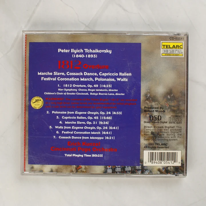 Tchaikovsky 1812 CD hátlapja számlistával és vonalkóddal