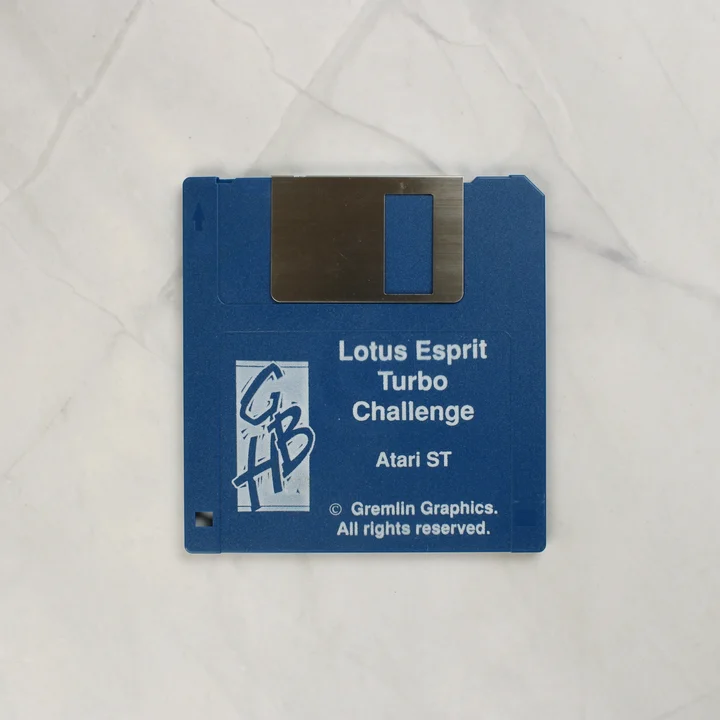 Lotus Esprit Turbo Challenge kék floppy lemez