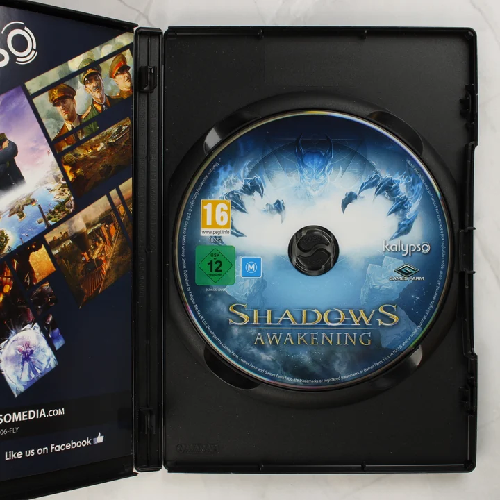 Shadows: Awakening nyitott tok lemezzel