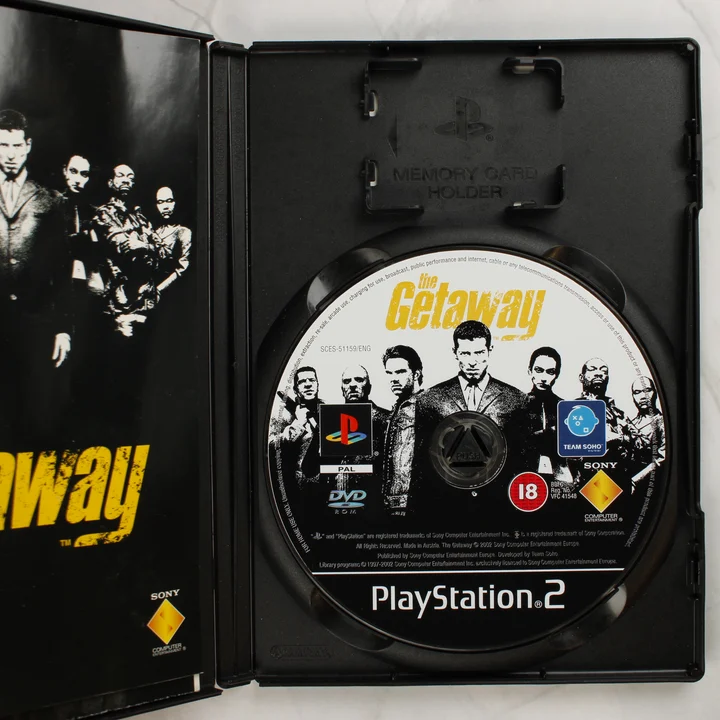 The Getaway PS2 lemez The Getaway PlayStation 2 nyitott tok a lemezzel