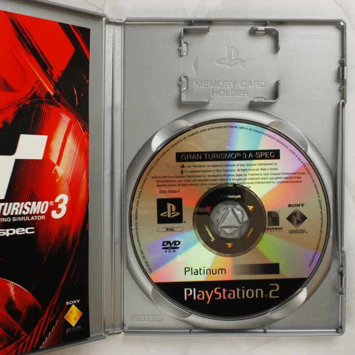 Gran Turismo 3 A-spec PS2 Platinum lemez Gran Turismo 3 A-spec Platinum PlayStation 2 nyitott tok és lemez