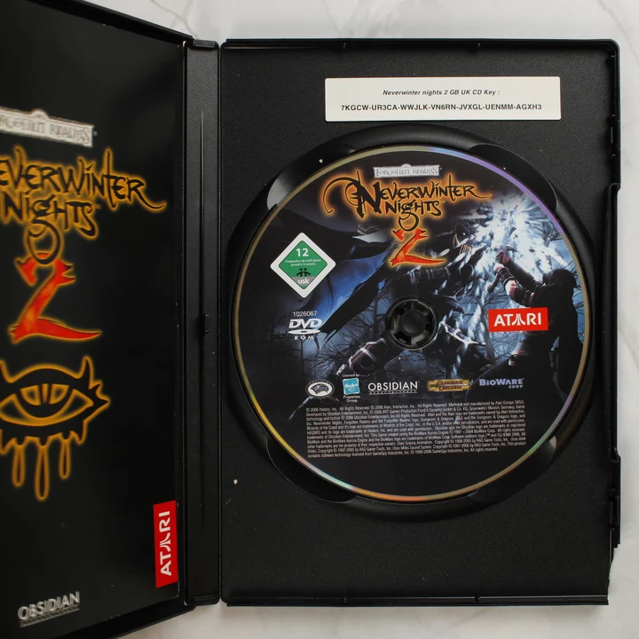 Neverwinter Nights 2 nyitott tok és DVD lemez