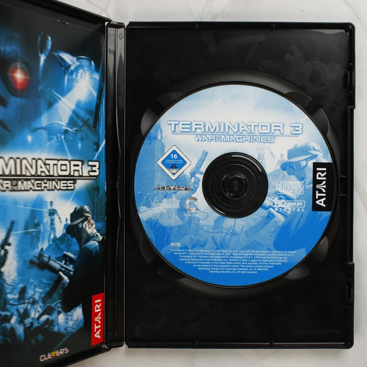 Terminator 3 PC játék lemez Terminator 3: War of the Machines nyitott tok és lemez