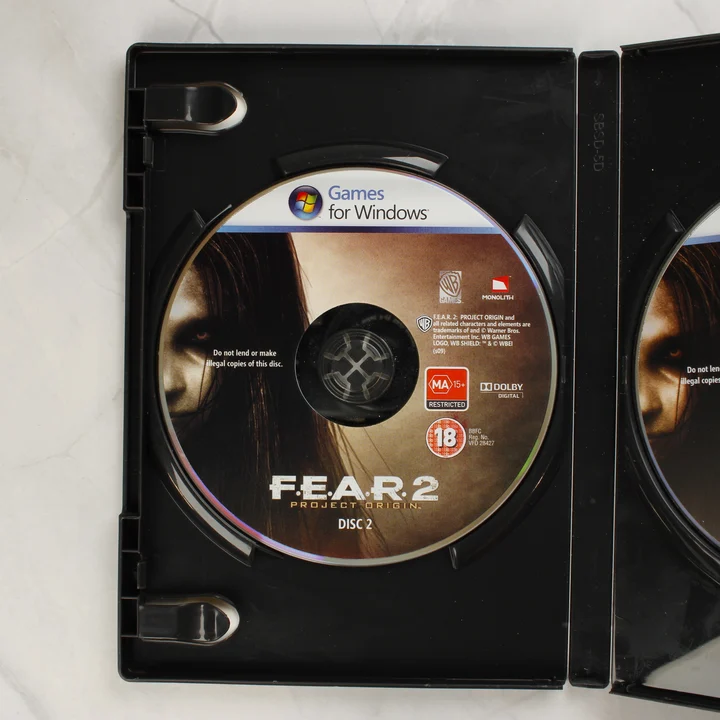 F.E.A.R. 2 Project Origin Disc 2 F.E.A.R. 2: Project Origin második lemez közelről