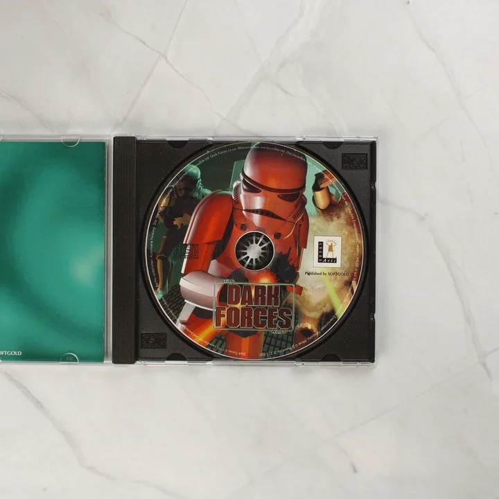 Star Wars Dark Forces CD lemez a tokban