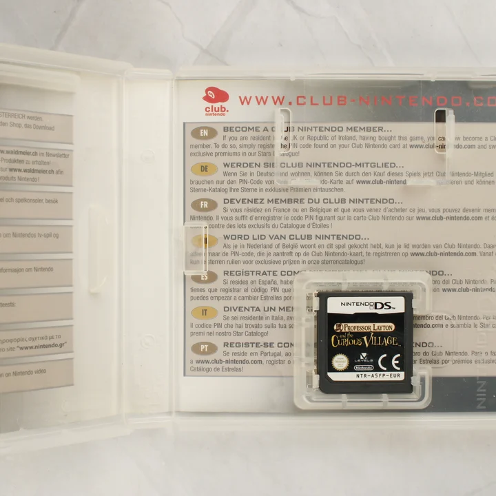 Professor Layton and the Curious Village nyitott tok és cartridge