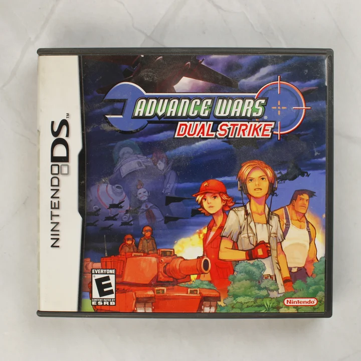 Advance Wars: Dual Strike Nintendo DS játék tokjának előlapja