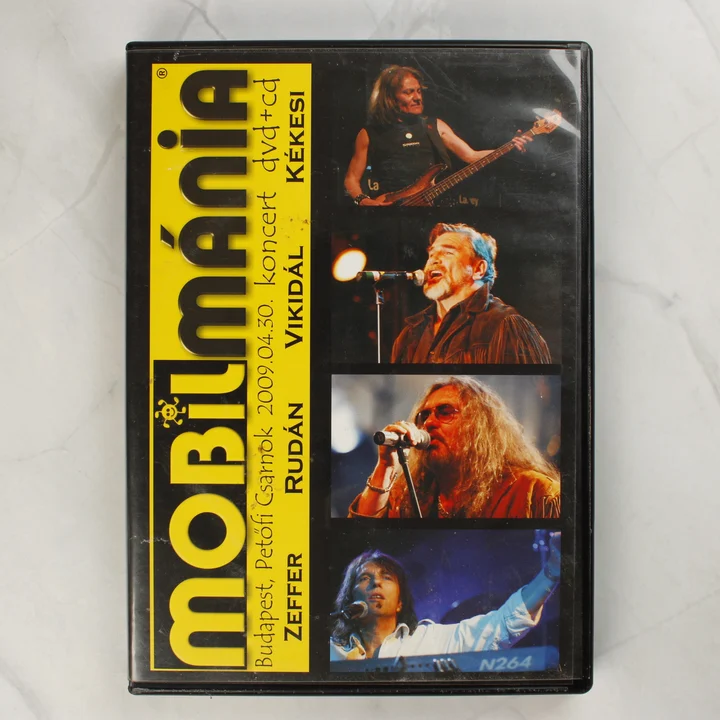 Mobilmánia koncert DVD és CD előlapi borítója