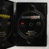 A nyitott tokban lévő Mobilmánia koncert CD