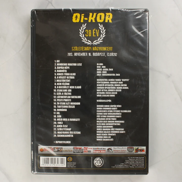 Oi-kor 30 év DVD hátlap Oi-kor 30 év születésnapi nagykoncert DVD hátlapja dallistával