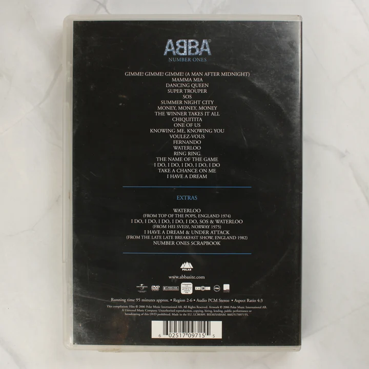 ABBA Number Ones DVD hátoldala a számlistával és technikai adatokkal