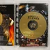 Nyitott DVD tok az aranyszínű lemezzel