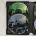 Két CD lemez a Medal of Honor Allied Assault Deluxe Edition tokjában