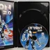A Tron 2.0 nyitott tokja a CD-vel és a kézikönyvvel