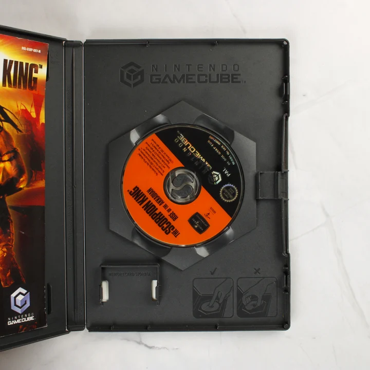 The Scorpion King: Rise of the Akkadian nyitott tok a lemezzel