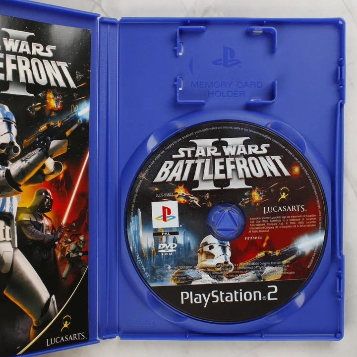 Star Wars Battlefront II PS2 belső Star Wars Battlefront II PlayStation 2 nyitott tok és lemez