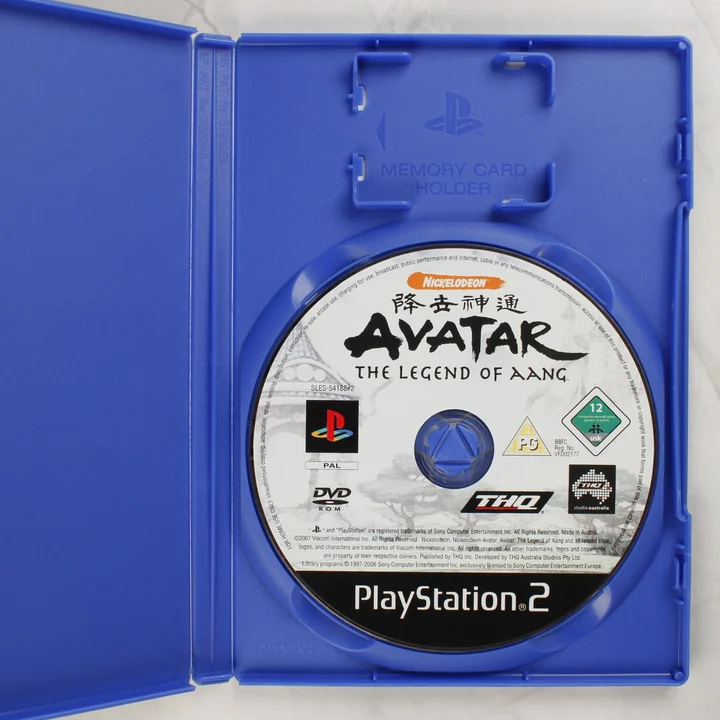 Avatar PS2 lemez és tok Avatar: The Legend of Aang nyitott tok és lemez