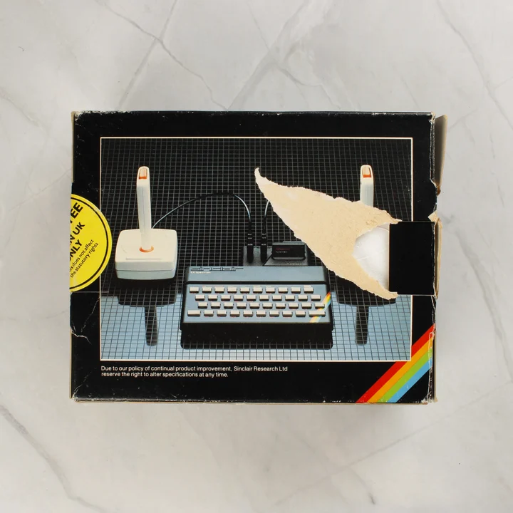Sinclair ZX Interface 2 dobozának sérült hátoldala