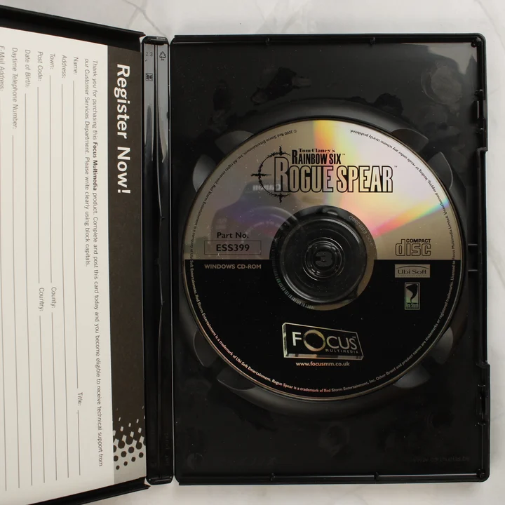 Rainbow Six Rogue Spear Platinum Pack belső Nyitott tok a Rainbow Six: Rogue Spear CD-vel és regisztrációs kártyával